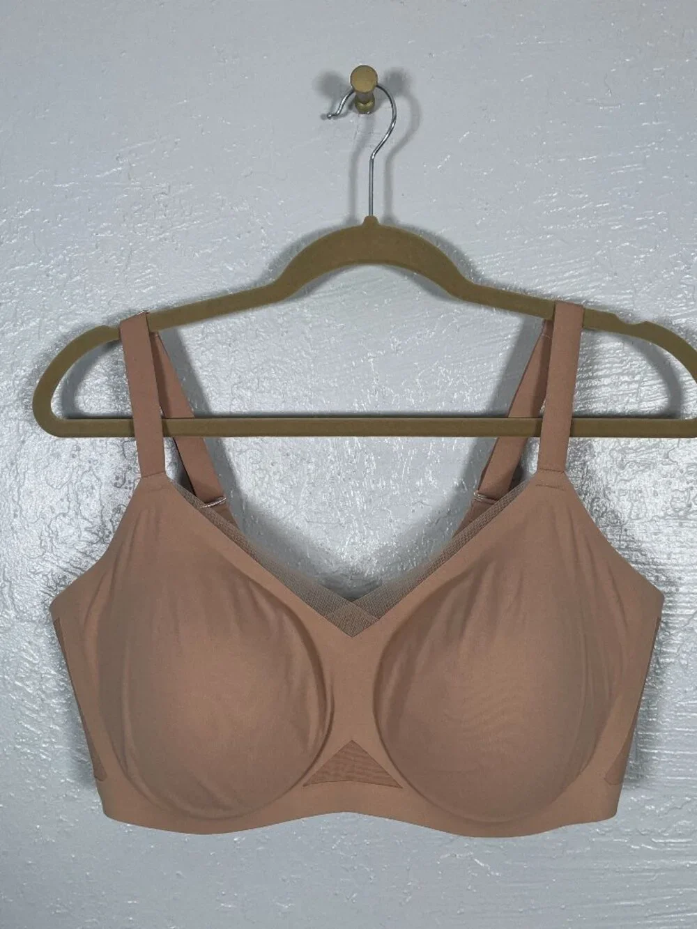 Honeylove Women 40 C/D Beige CrossOver Bra Lightly Lined Wirefree Convertible